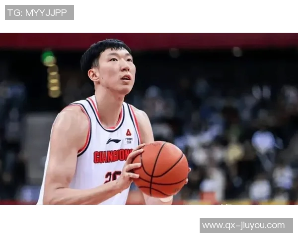 周琦首次现场观赛感受男双比赛魅力轻松3-0胜利乐趣无穷