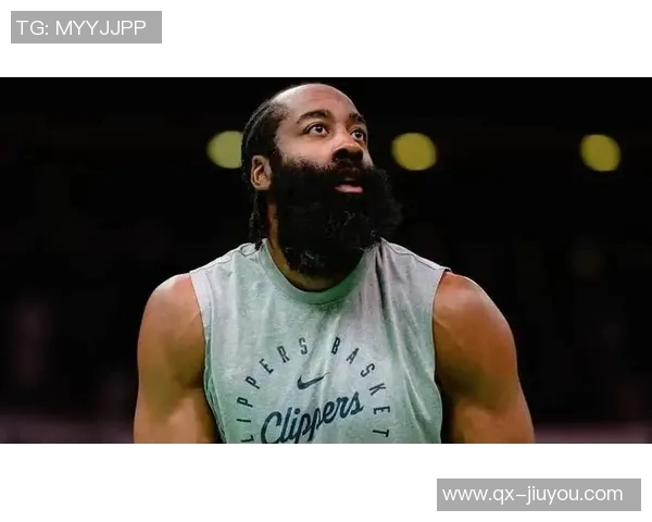 卢指导:球队计划新赛季降低哈登使用率与比赛负荷以提升整体表现