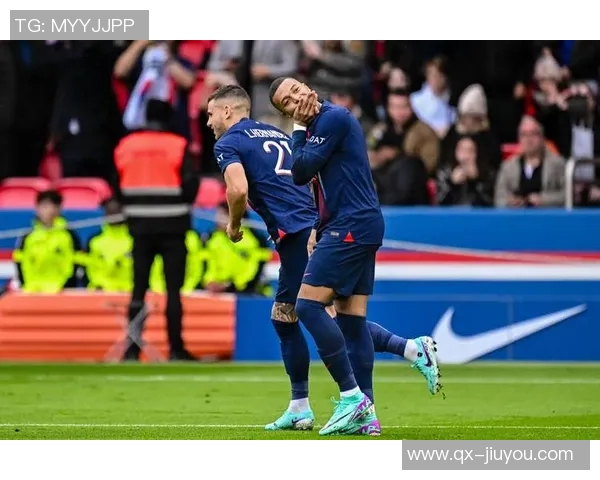 劳塔罗2025年欧冠独占鳌头打进12球凯恩紧随其后11球姆巴佩10球