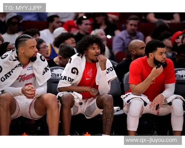 范弗里特激励狄龙挑战自我期待他展现40分风采的幽默瞬间